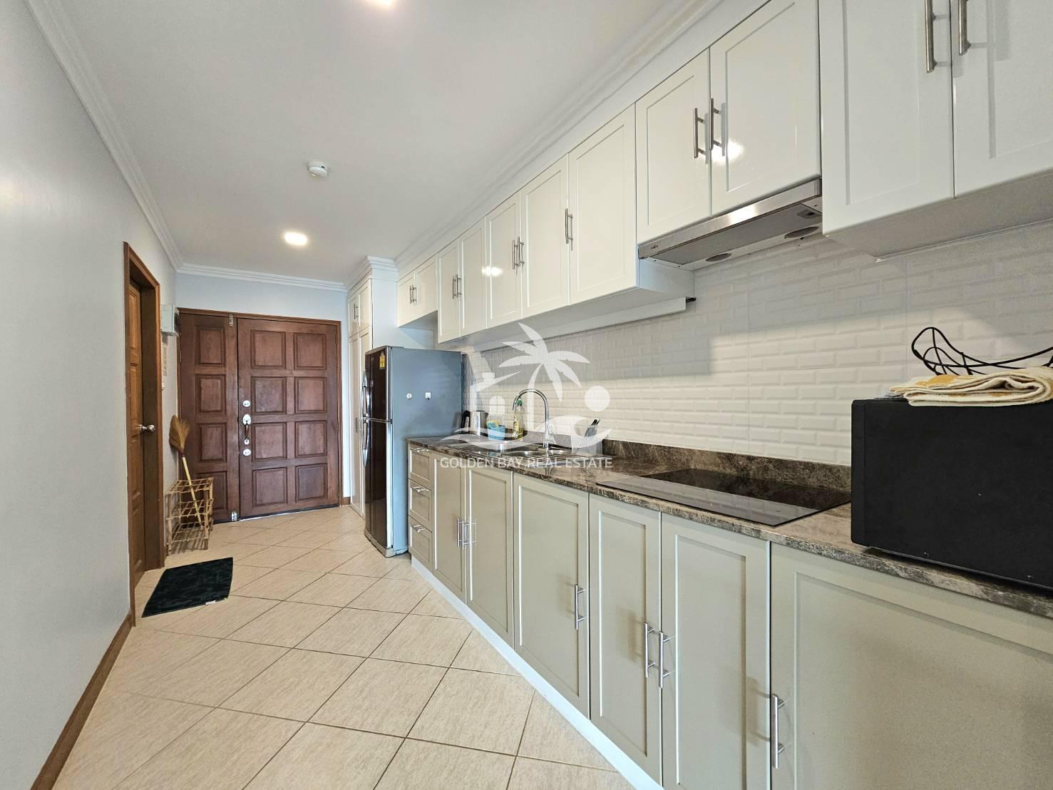 1513492_0 Executive Residence 2 – Pratumnak Hill