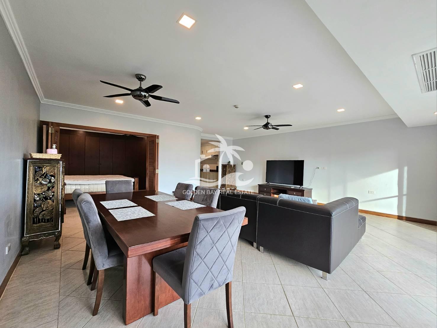 1513495_0 Executive Residence 2 – Pratumnak Hill