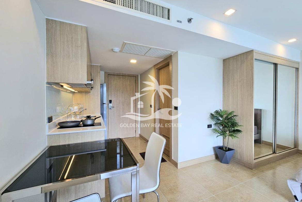 The Cliff Residence – Pratumnak Hill