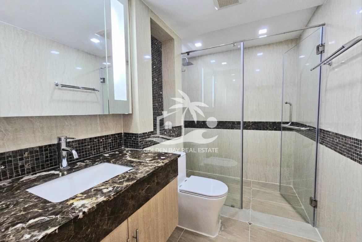 The Cliff Residence – Pratumnak Hill