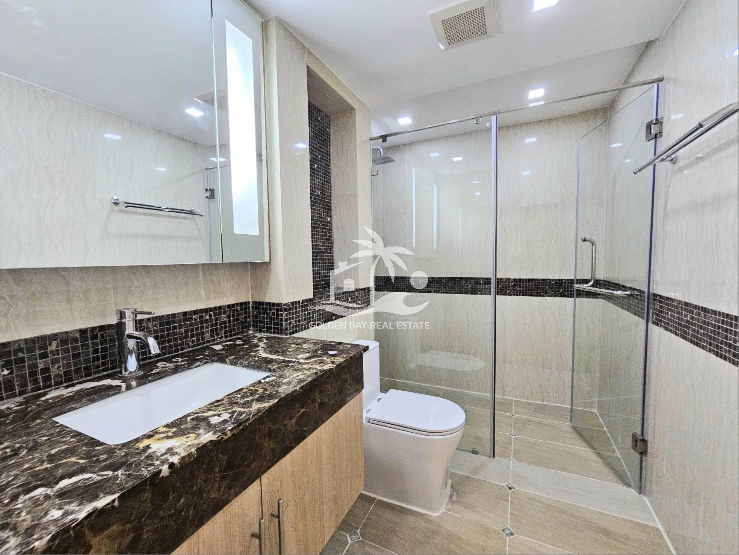 The Cliff Residence – Pratumnak Hill