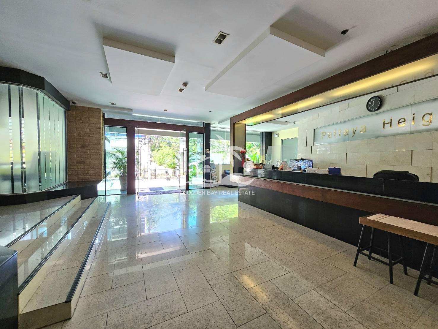 Pattaya Heights – Pratumnak Hill
