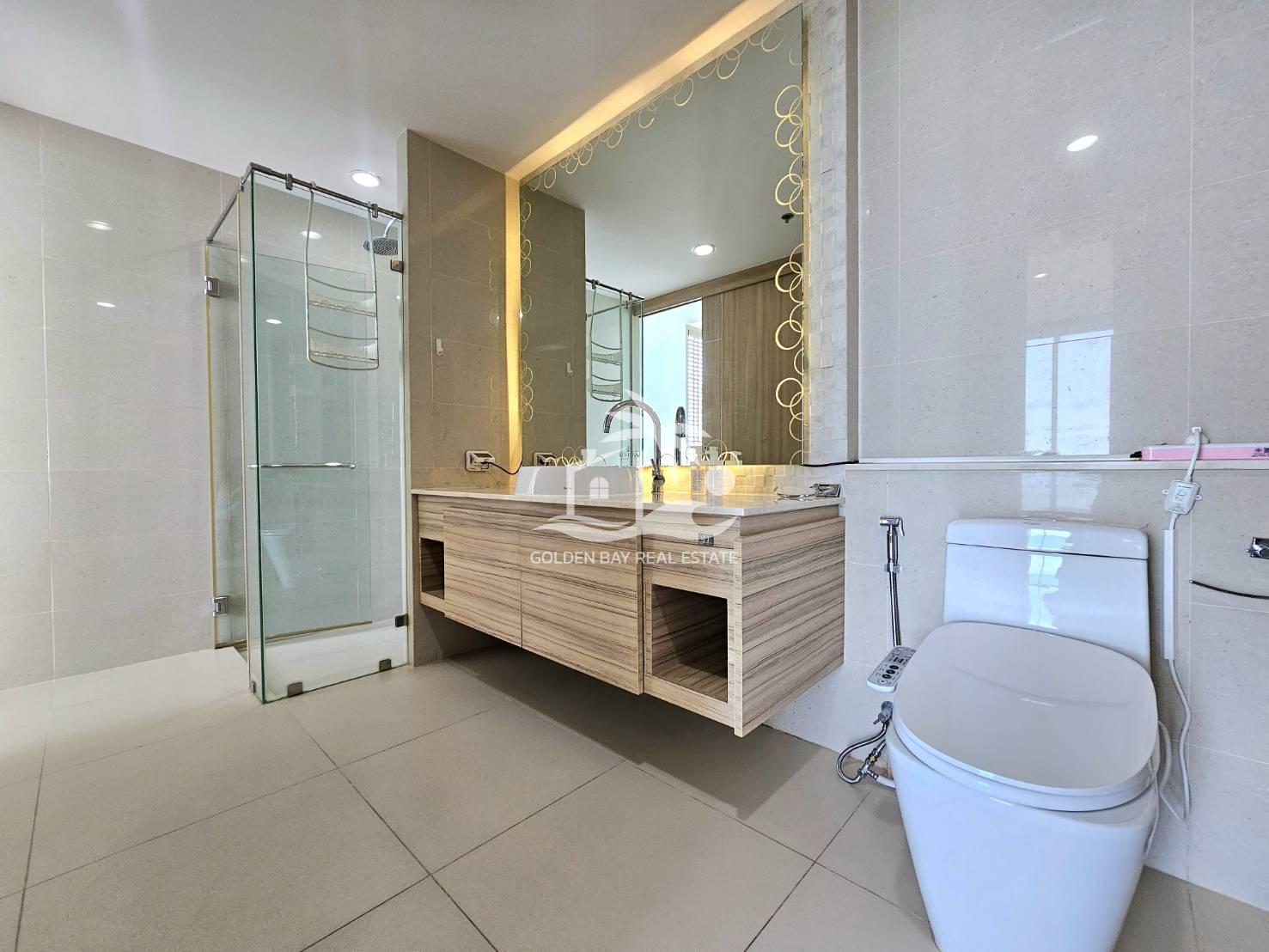 1514080_0 Riviera Wongamat – Wongamat