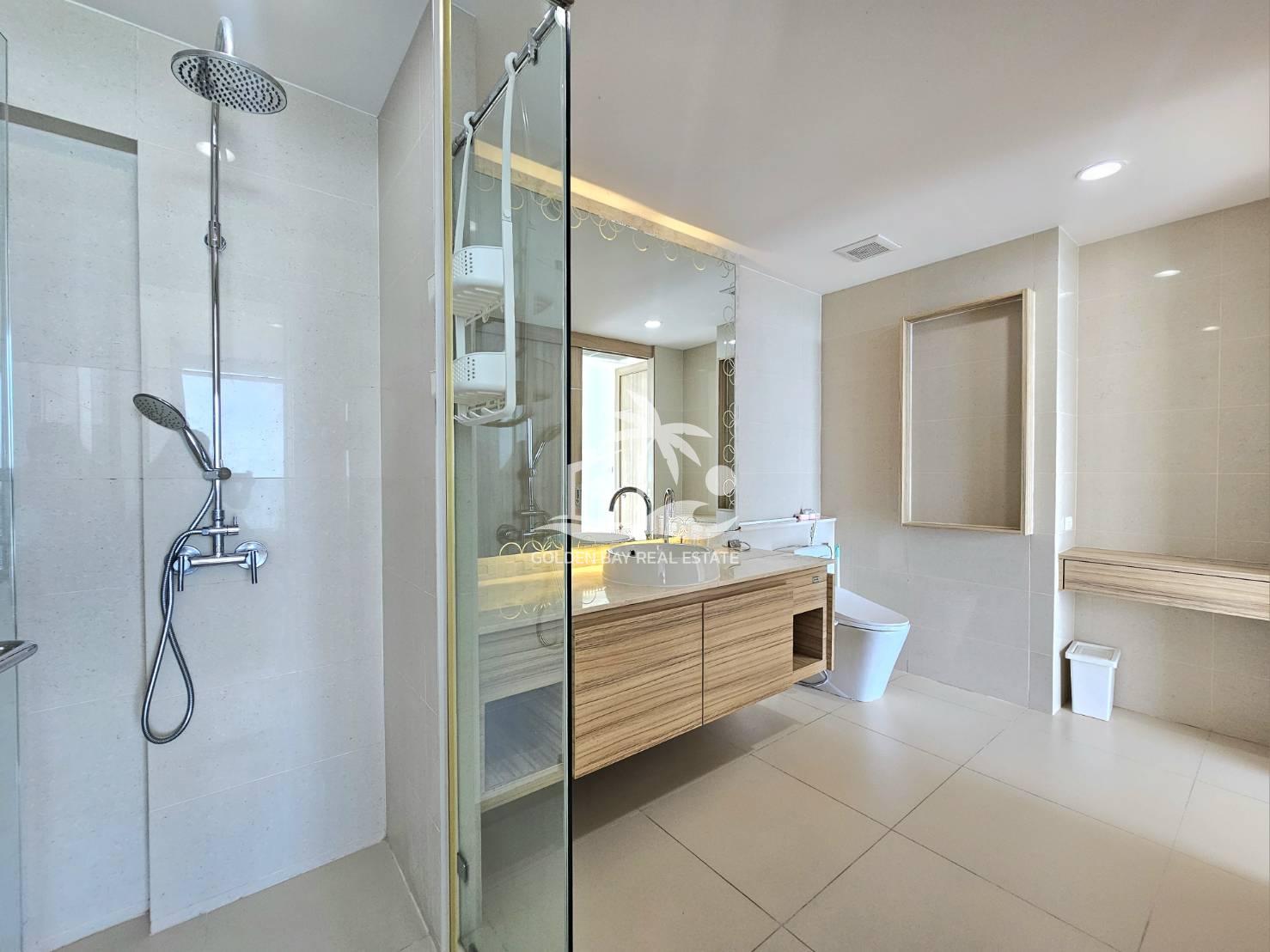 1514082_0 Riviera Wongamat – Wongamat