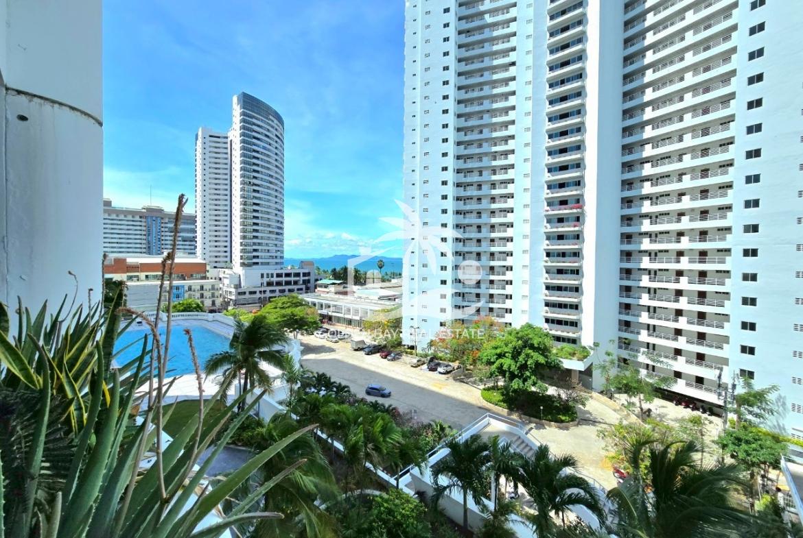Jomtien Complex – Jomtien