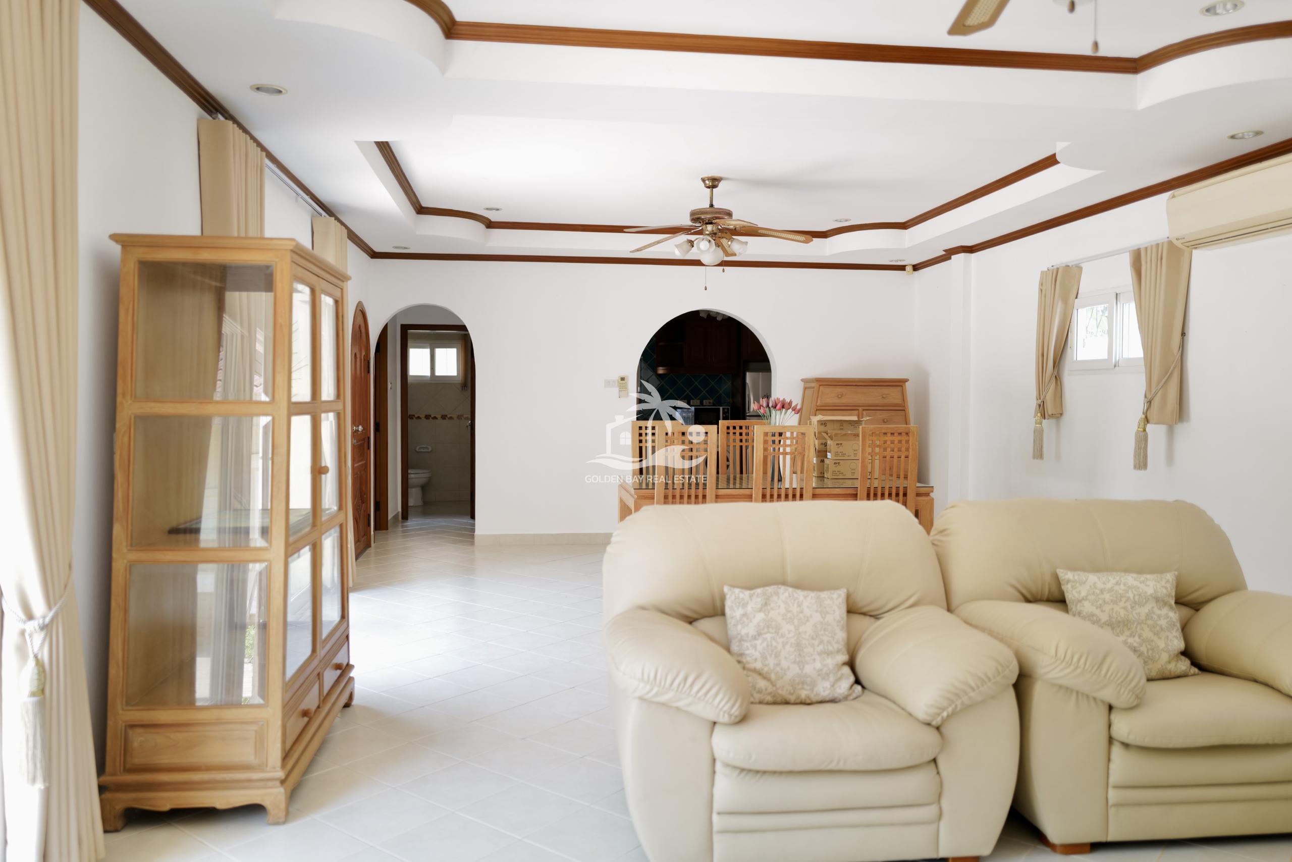 10 Nirvana Pool Villa – East Pattaya