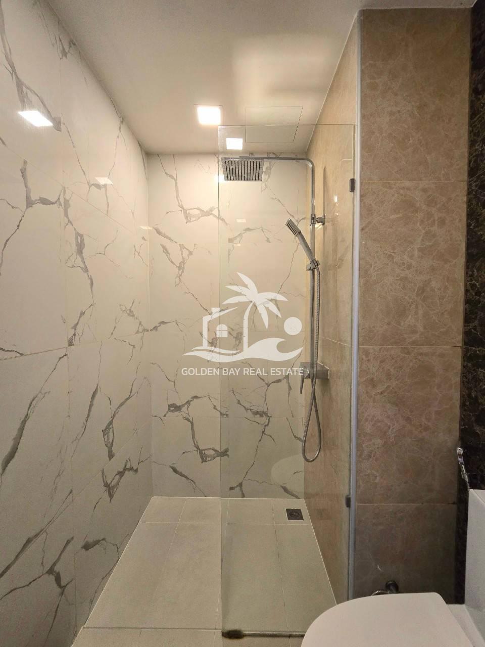 Arcadia Beach Resort – Pratumnak Hill