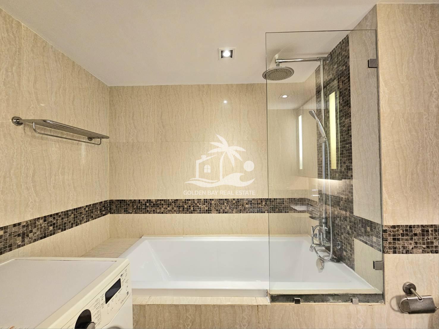 The Cliff Residence – Pratumnak Hill