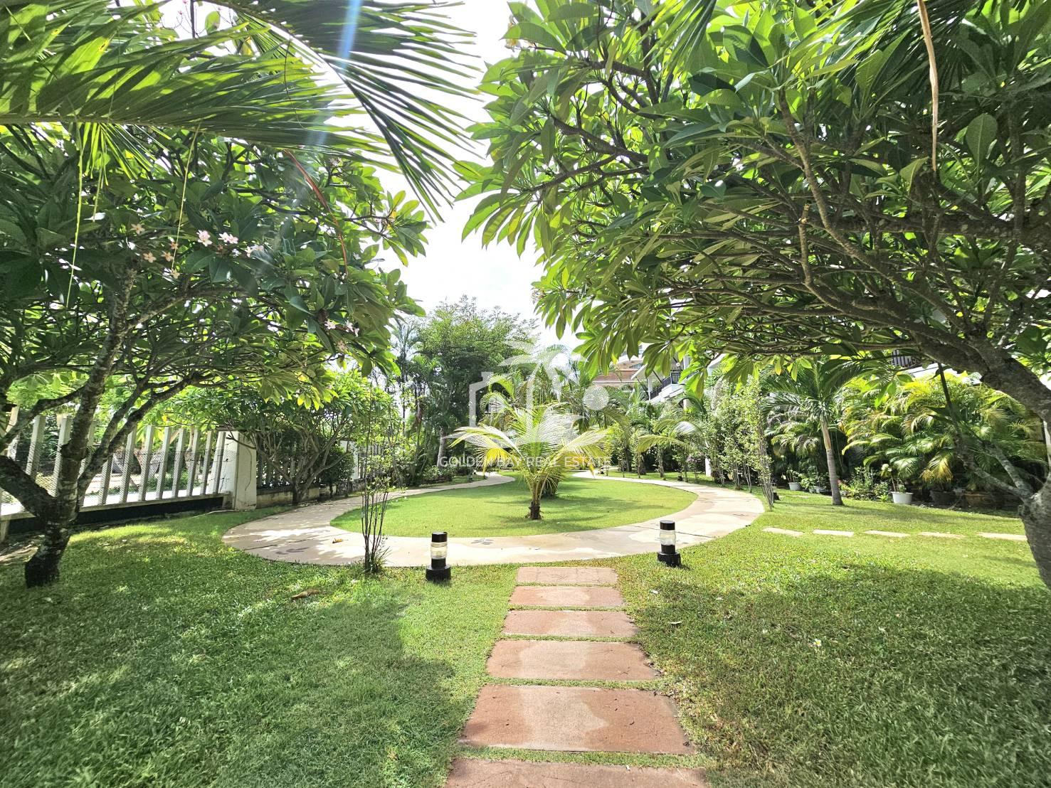 Sunrise Beach 1 – Na Jomtien