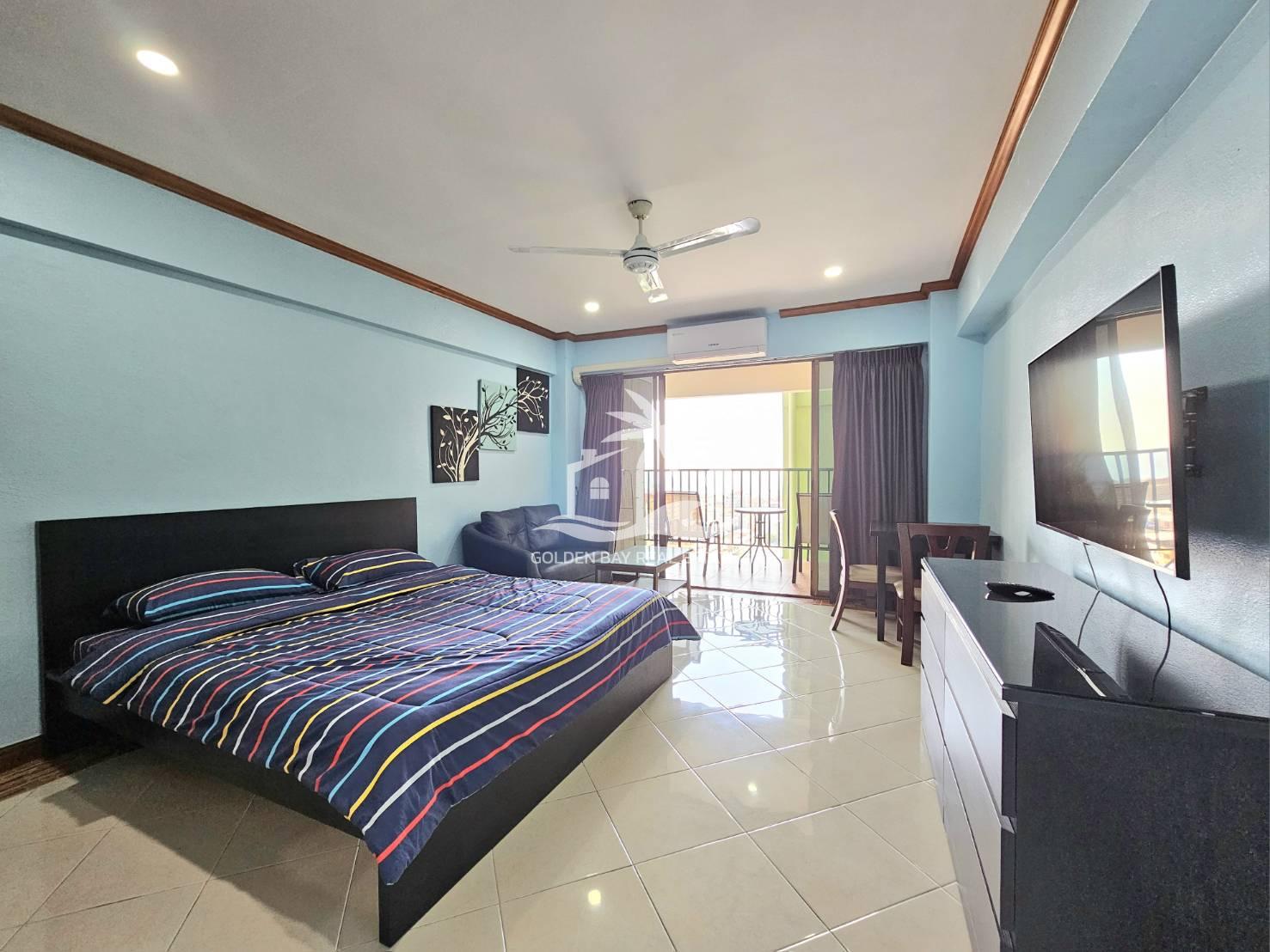 Sombat Pattaya Condotel – Pratumnak Hill