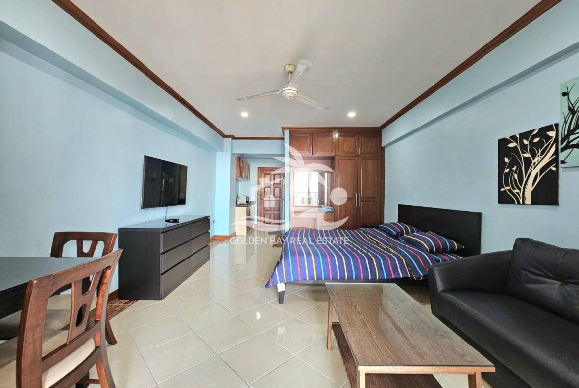 Sombat Pattaya Condotel – Pratumnak Hill