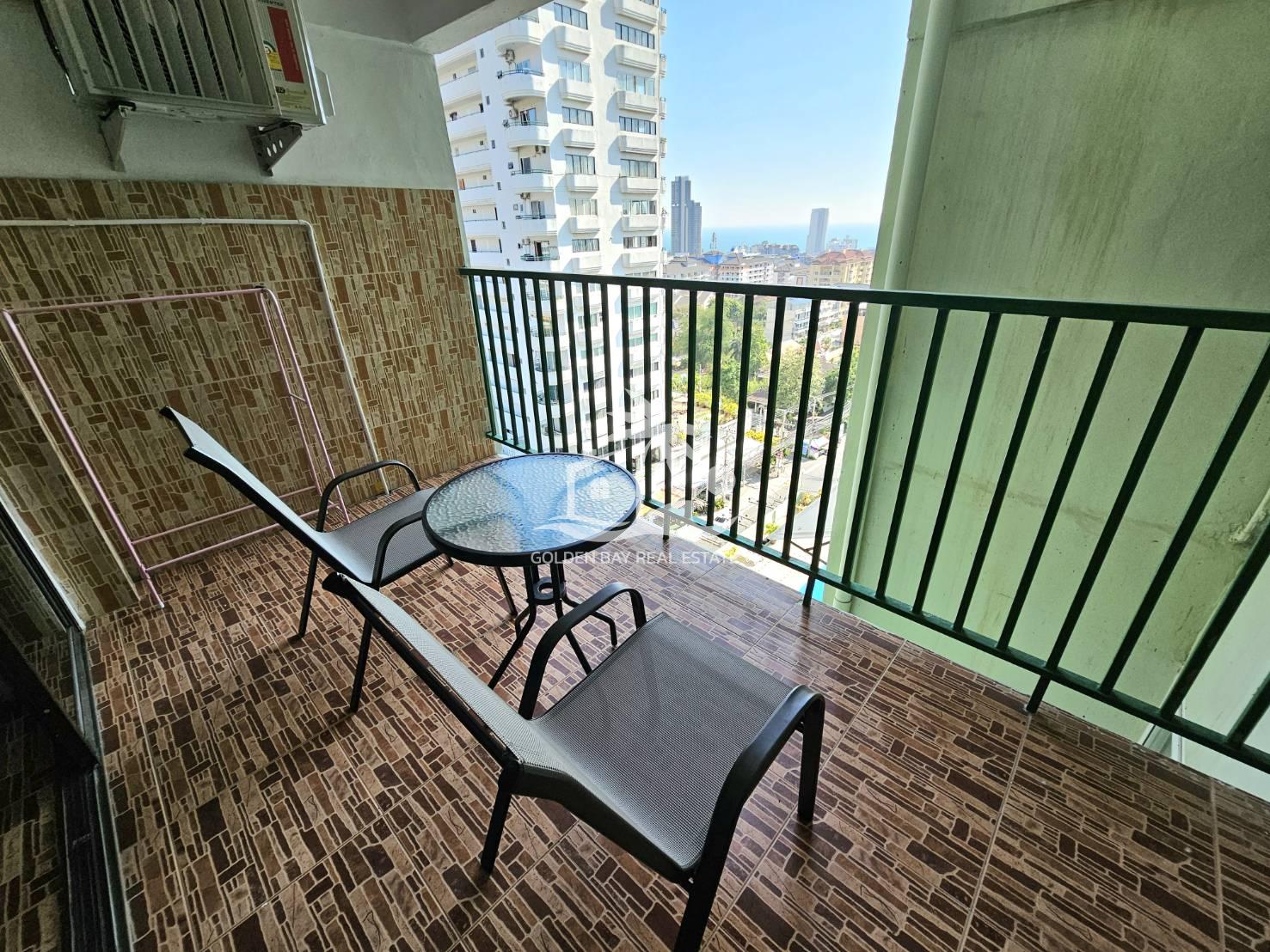 Sombat Pattaya Condotel – Pratumnak Hill