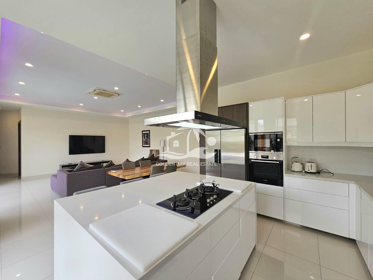 Hacienda Villas – East Pattaya