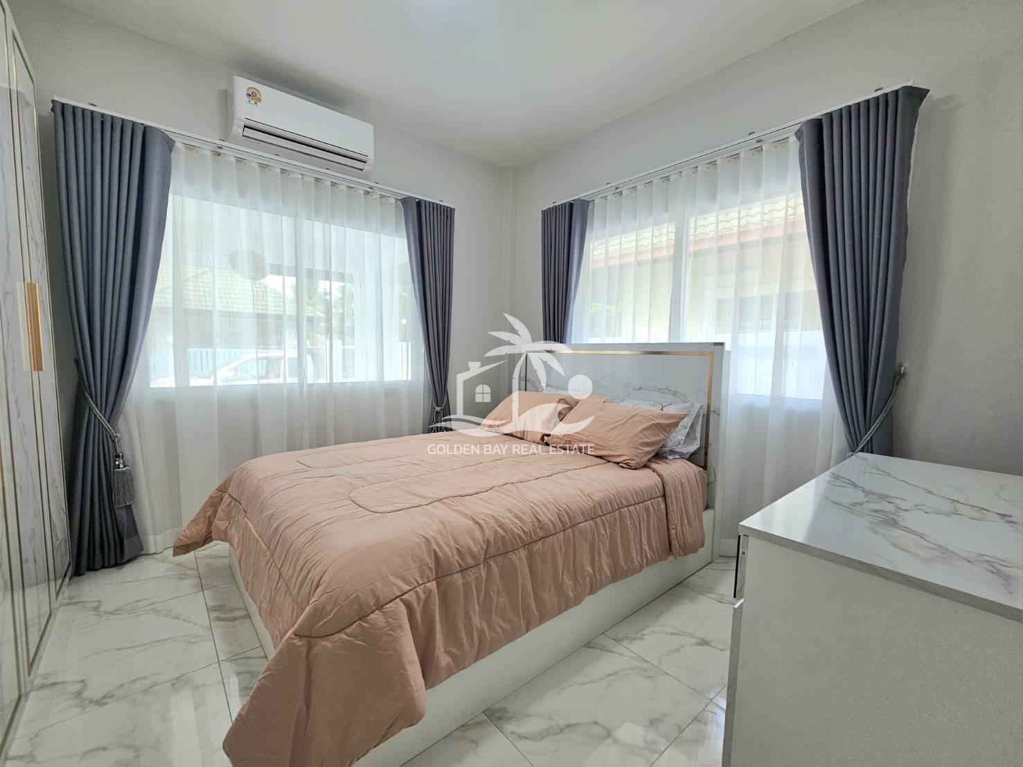 1518415_0 Green Field Villas 3 – East Pattaya
