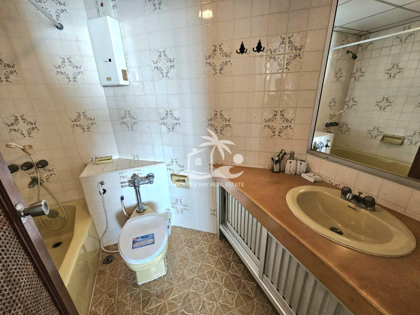 Siam Penthouse III – Wongamat