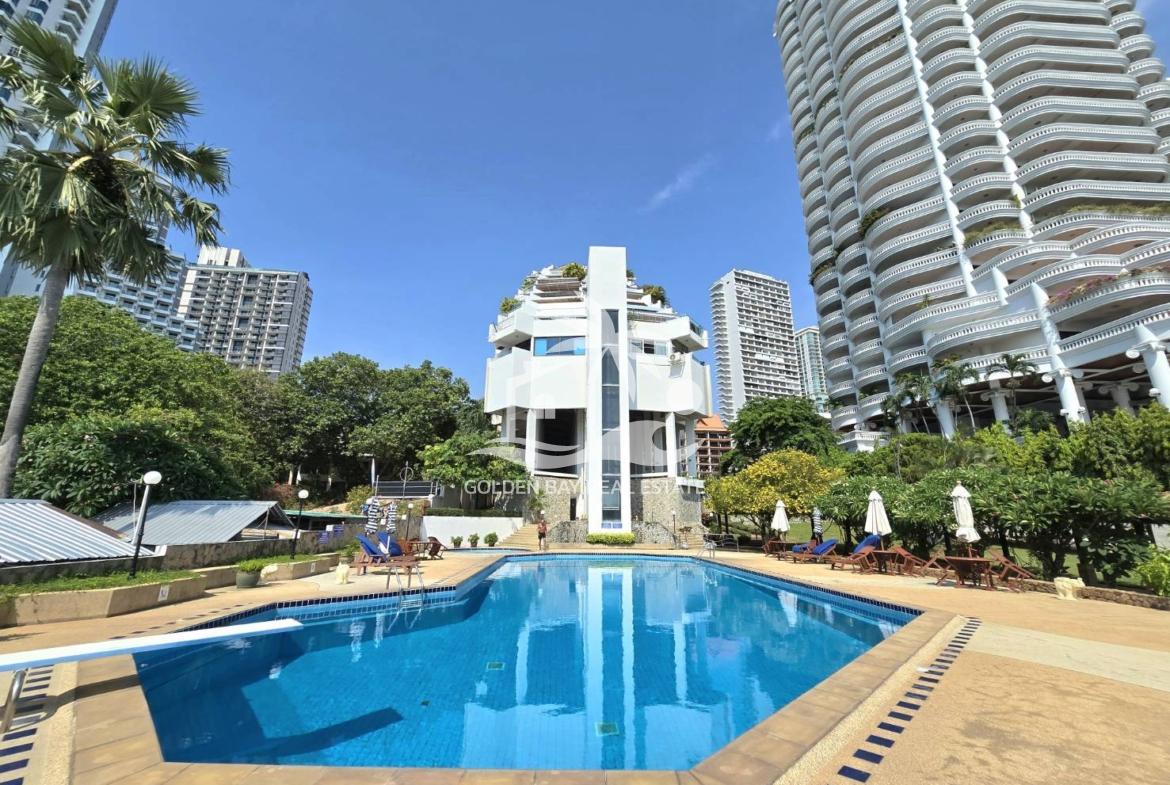 Siam Penthouse III – Wongamat