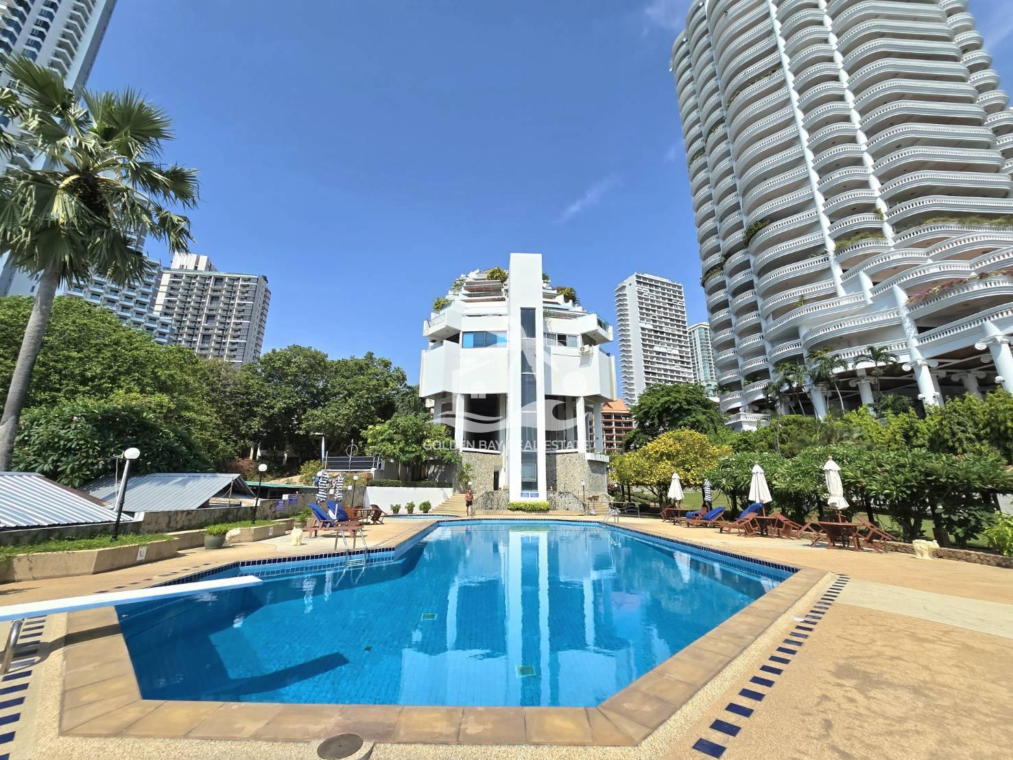 Siam Penthouse III – Wongamat