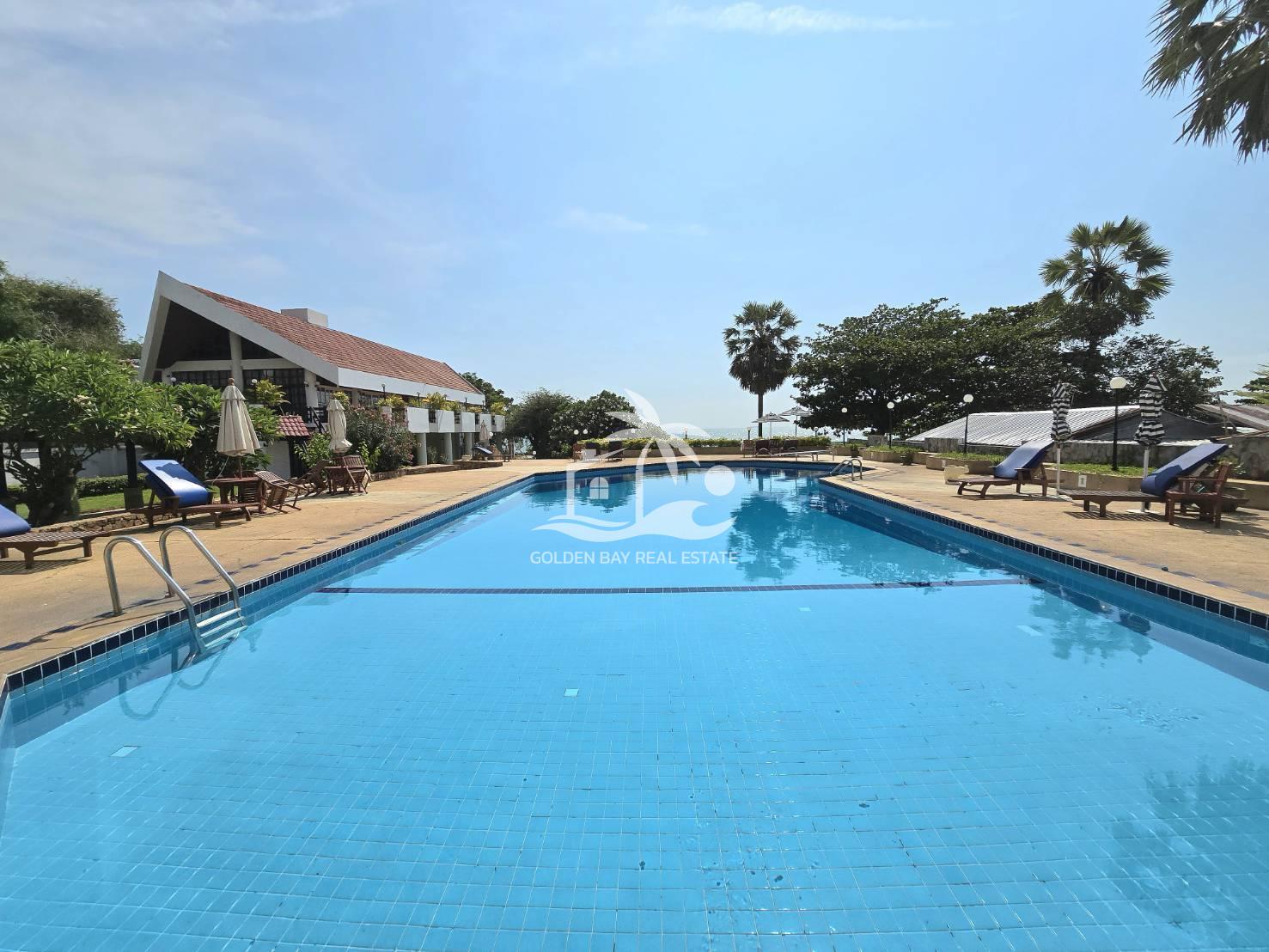 Siam Penthouse III – Wongamat