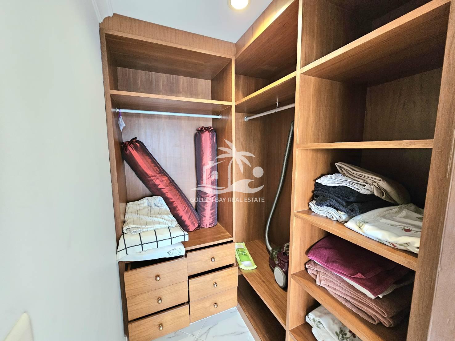 Royal Residence – Baan Amphur