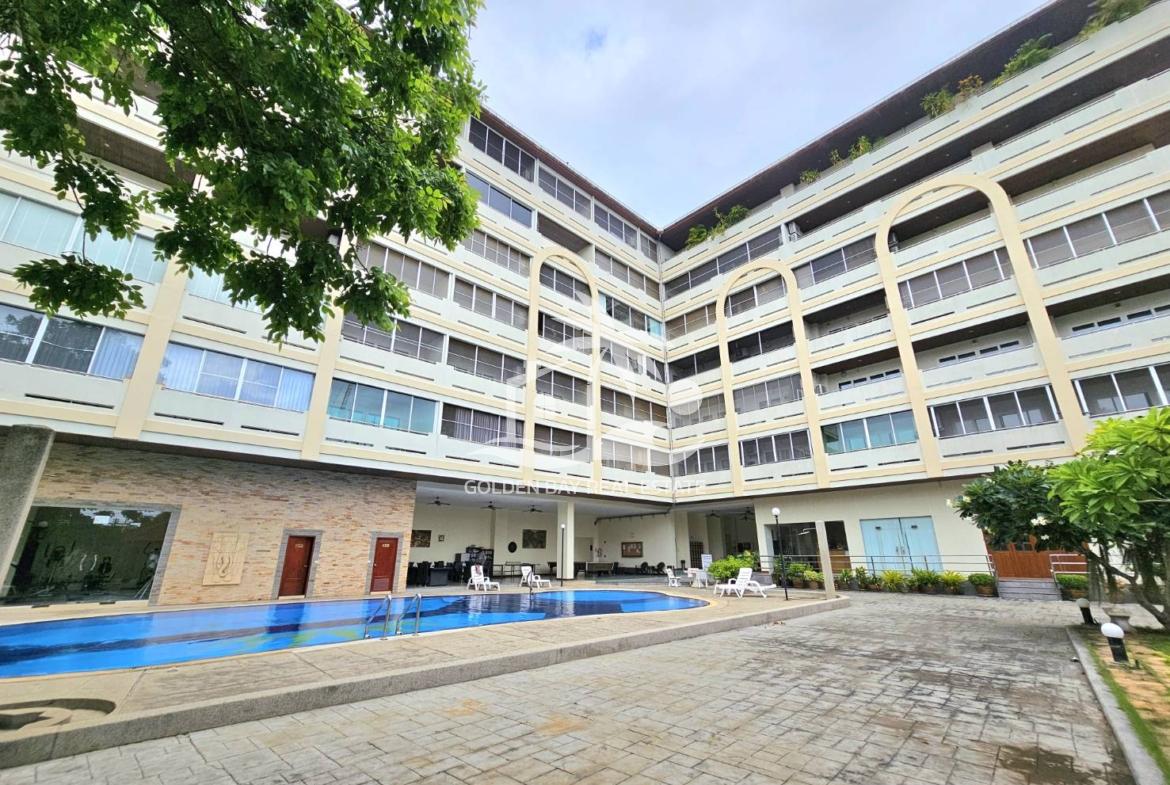 Royal Residence – Baan Amphur
