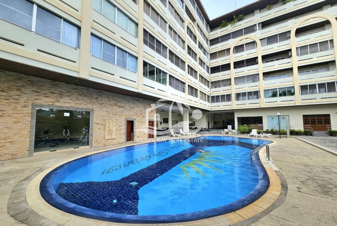 Royal Residence – Baan Amphur