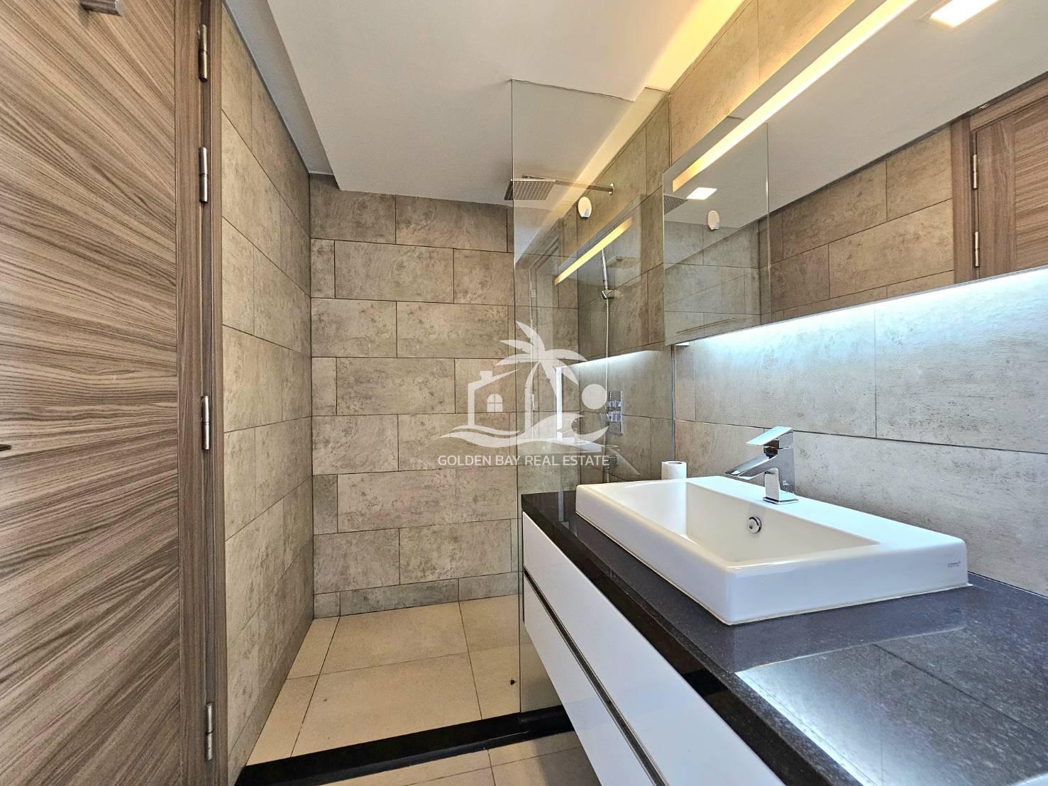Waters Edge – Na Jomtien