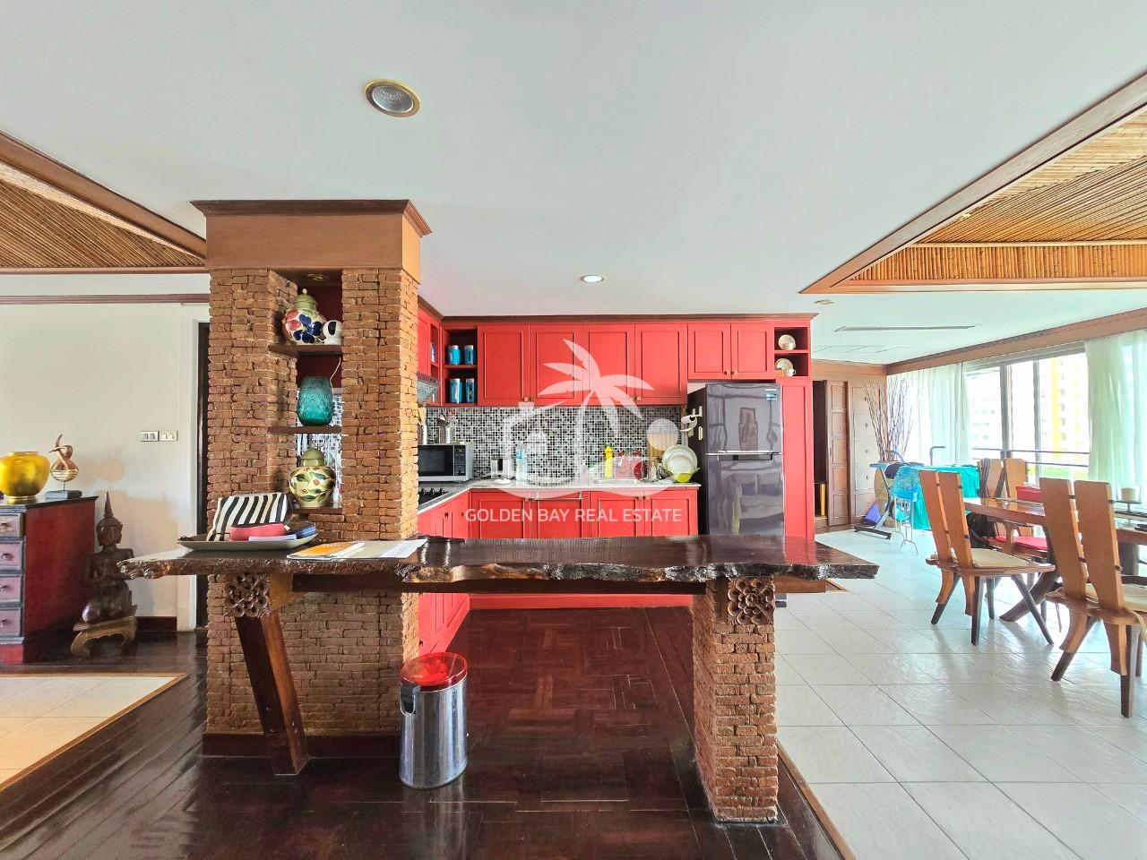 Chateau Dale Towers – Jomtien