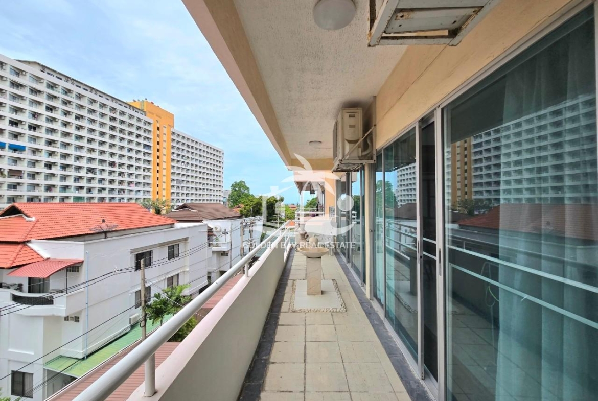 Chateau Dale Towers – Jomtien