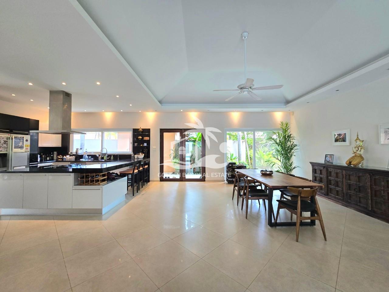 240718_29 Sedona Villas 1 – East Pattaya