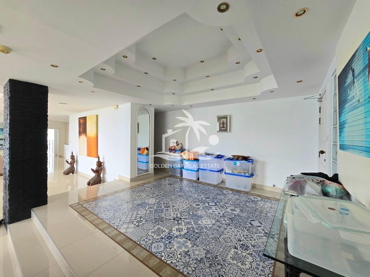Coconut Beach – Jomtien