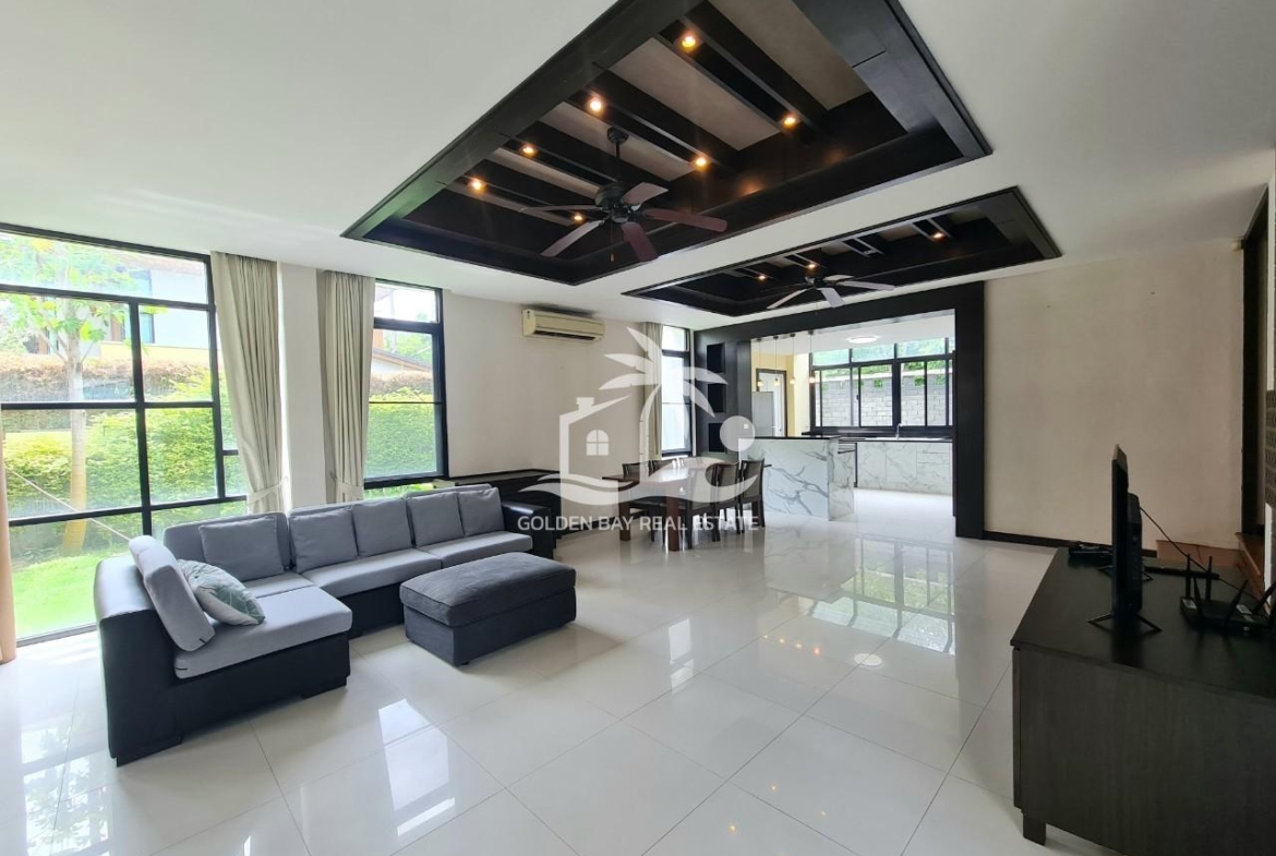 The Village Horseshoe Point – East Pattaya