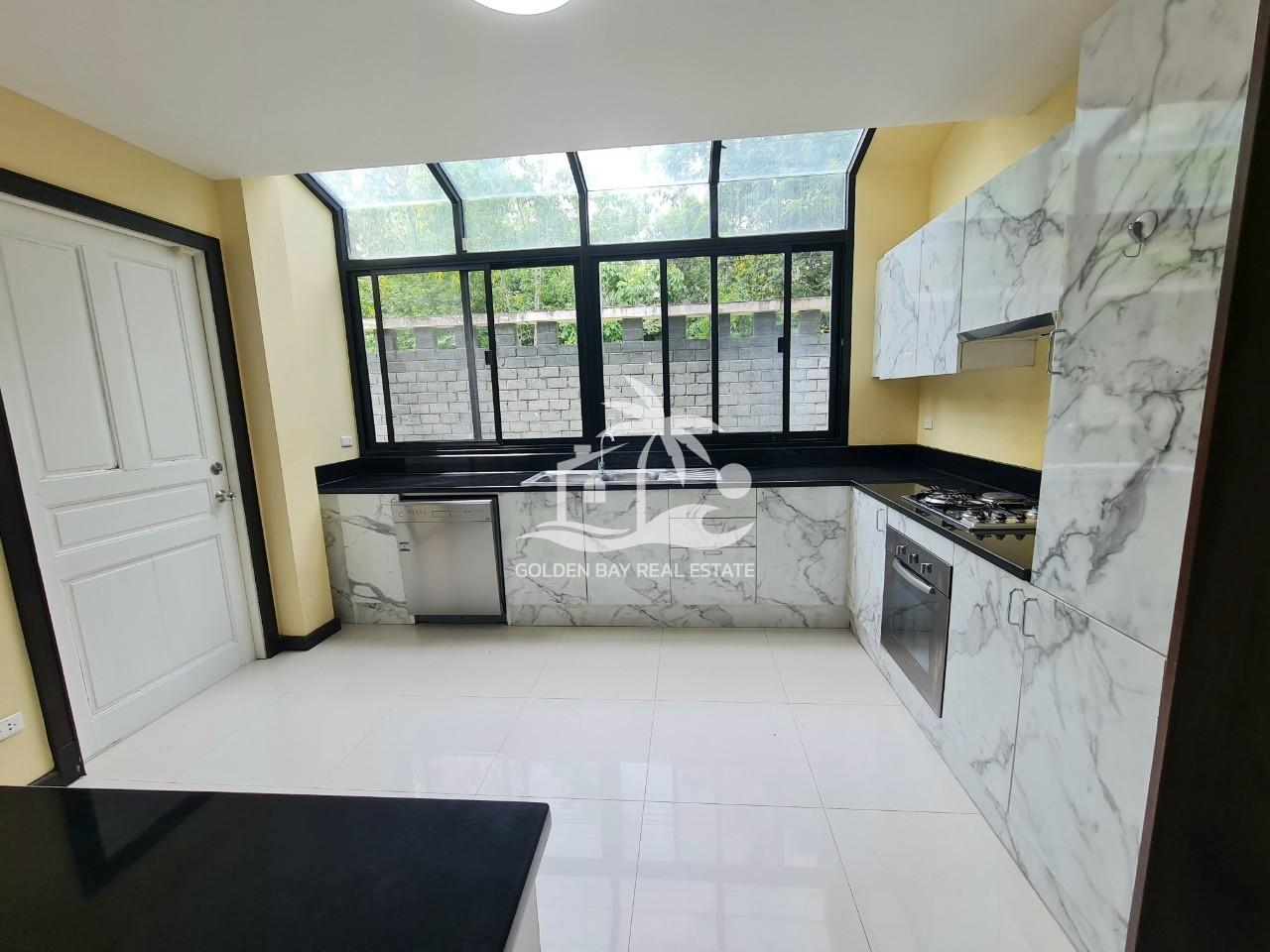 The Village Horseshoe Point – East Pattaya