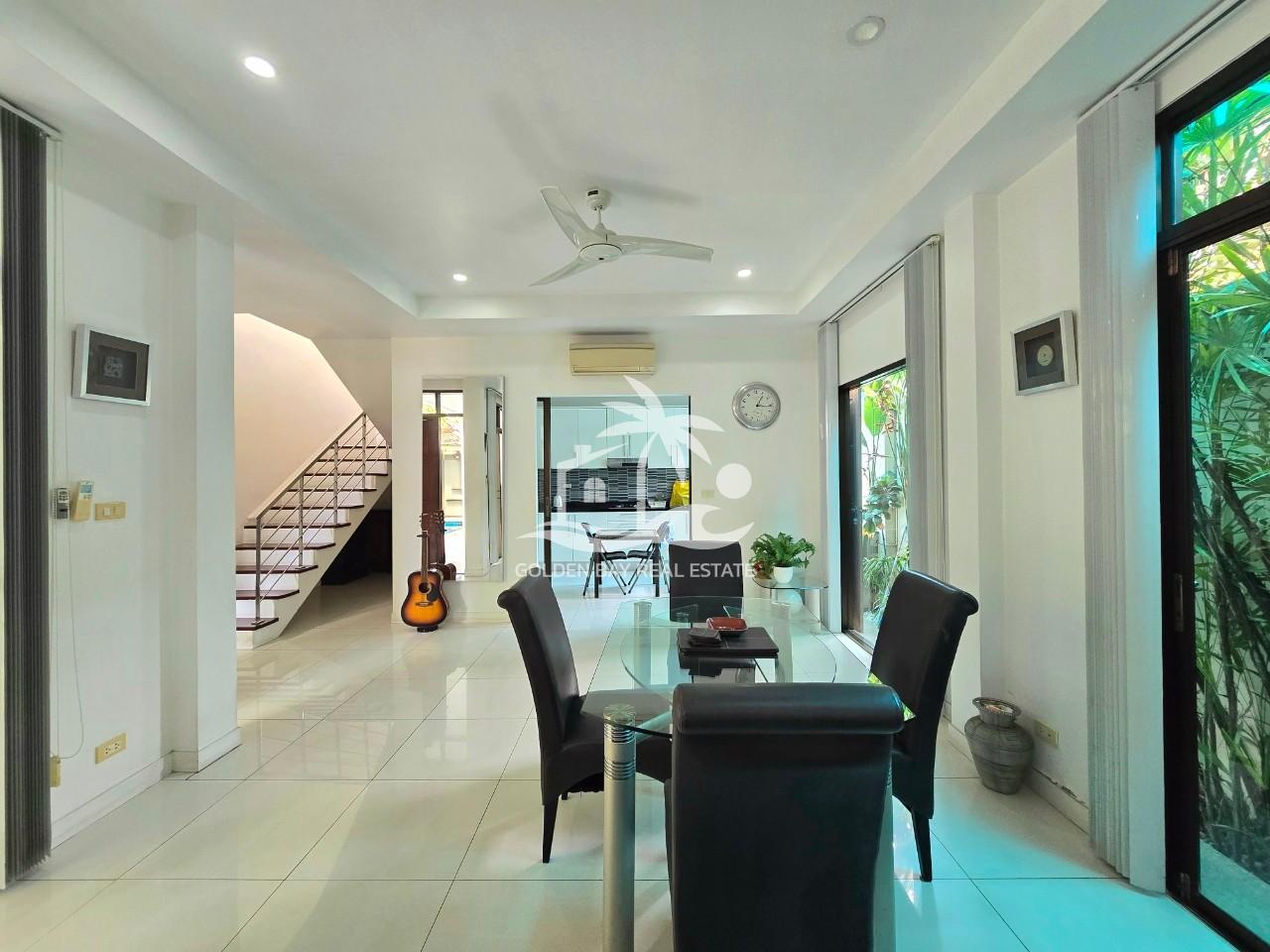 Jomtien Palace – Jomtien