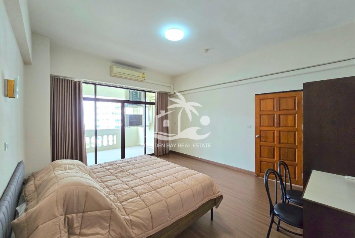 Jomtien Complex – Jomtien