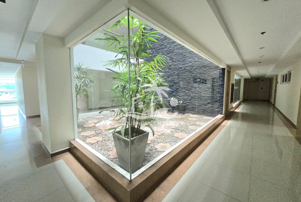 Nova Ocean View – Pratumnak Hill