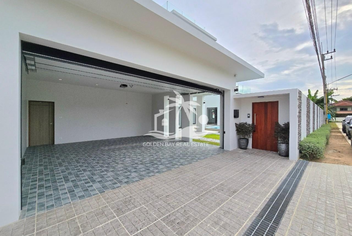 Luxury Pool Villa at Mabprachan – East Pattaya