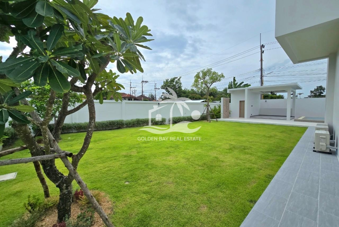 Luxury Pool Villa at Mabprachan – East Pattaya