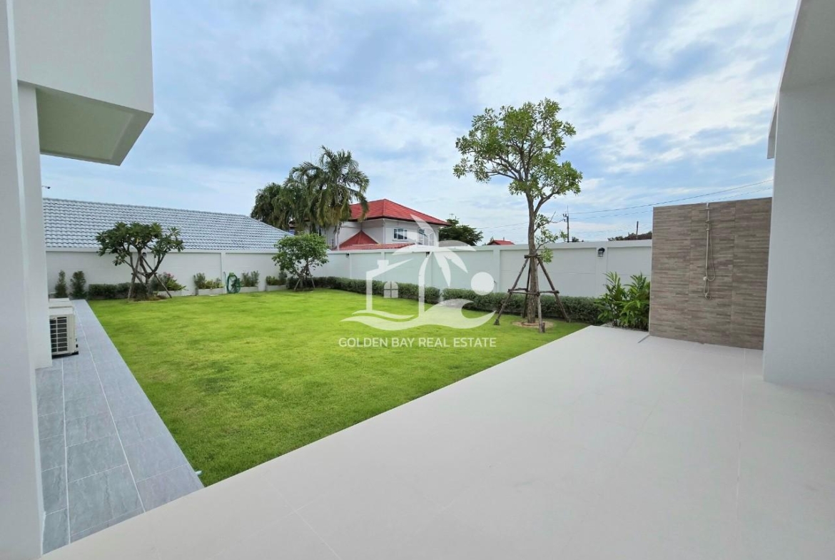 Luxury Pool Villa at Mabprachan – East Pattaya