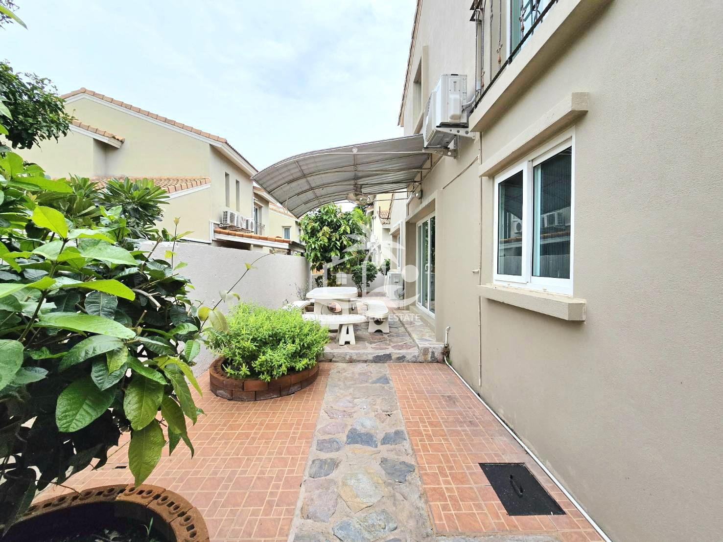 512201_0 Silk Road Place – East Pattaya
