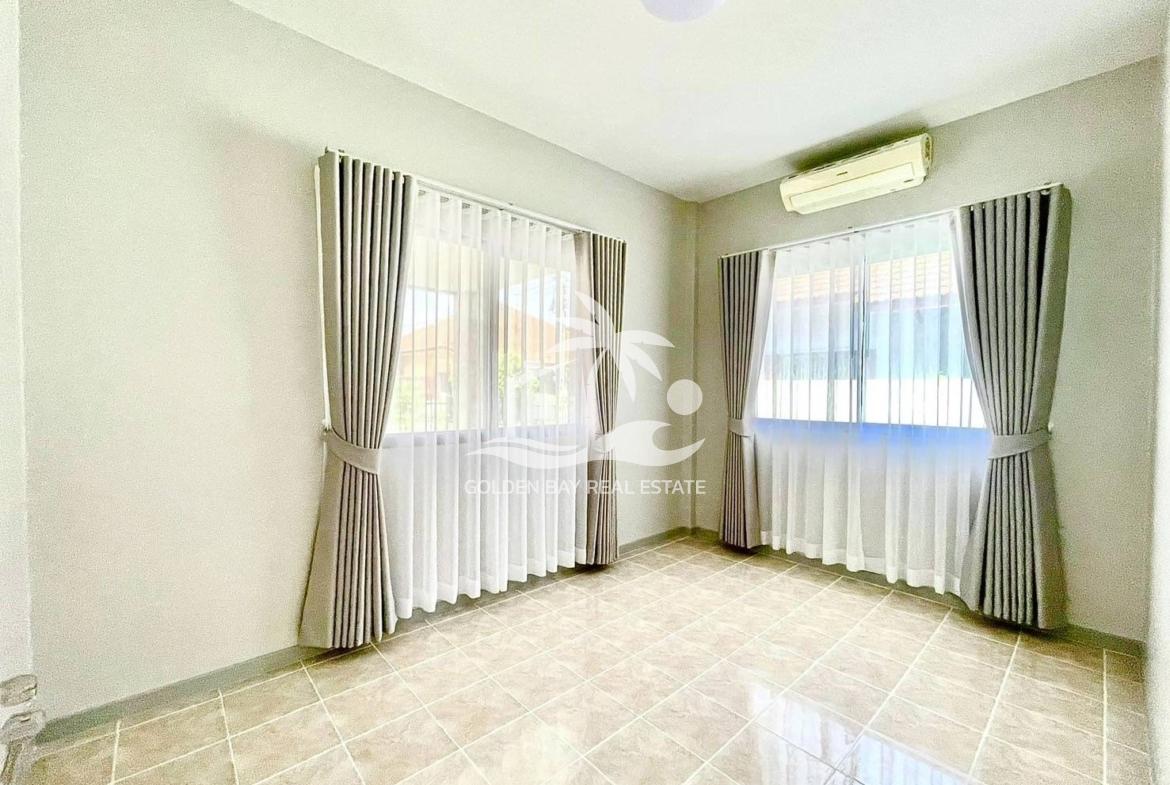 Nernplubwan Village 3 – East Pattaya