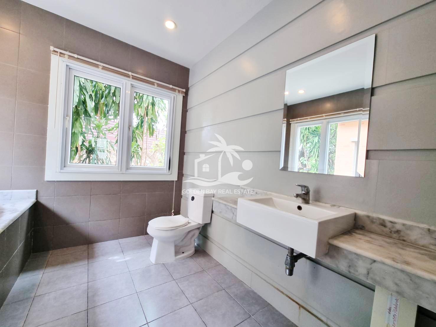 844005_0 Silk Road Place – East Pattaya
