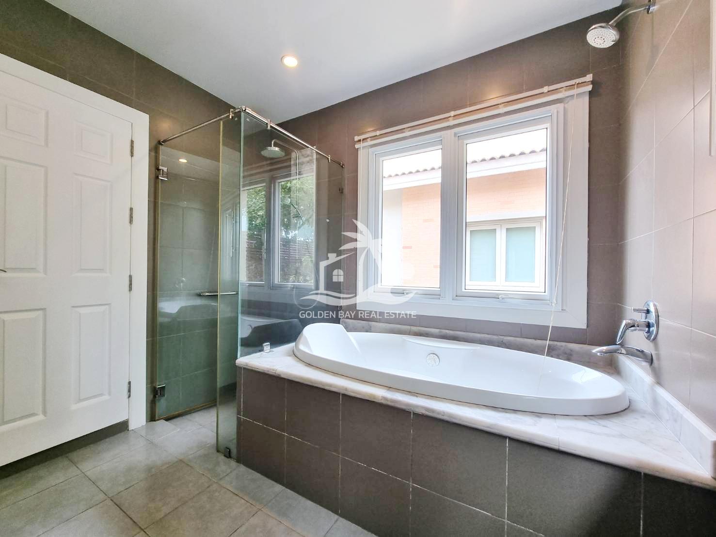 844006_0 Silk Road Place – East Pattaya