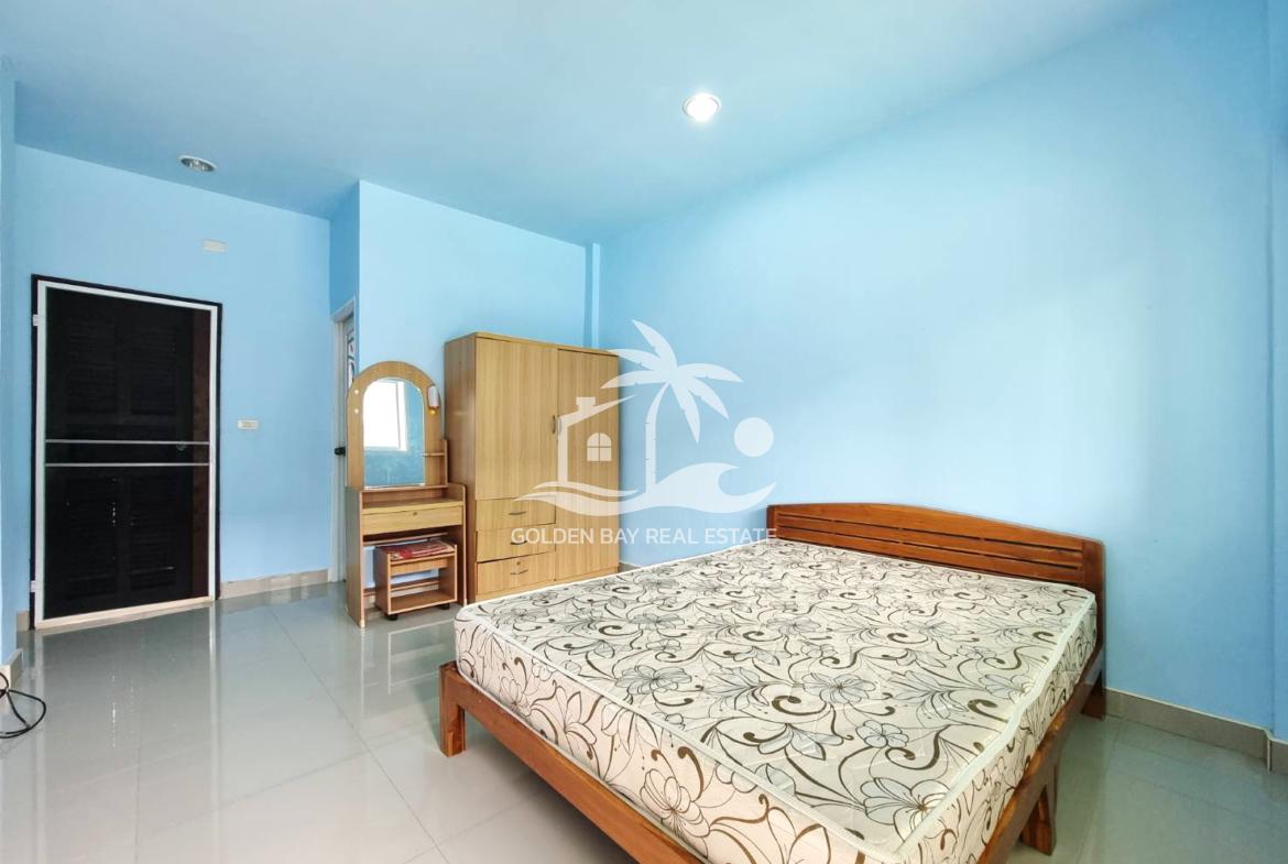 Apartment for Sale in Thepprasit – Jomtien