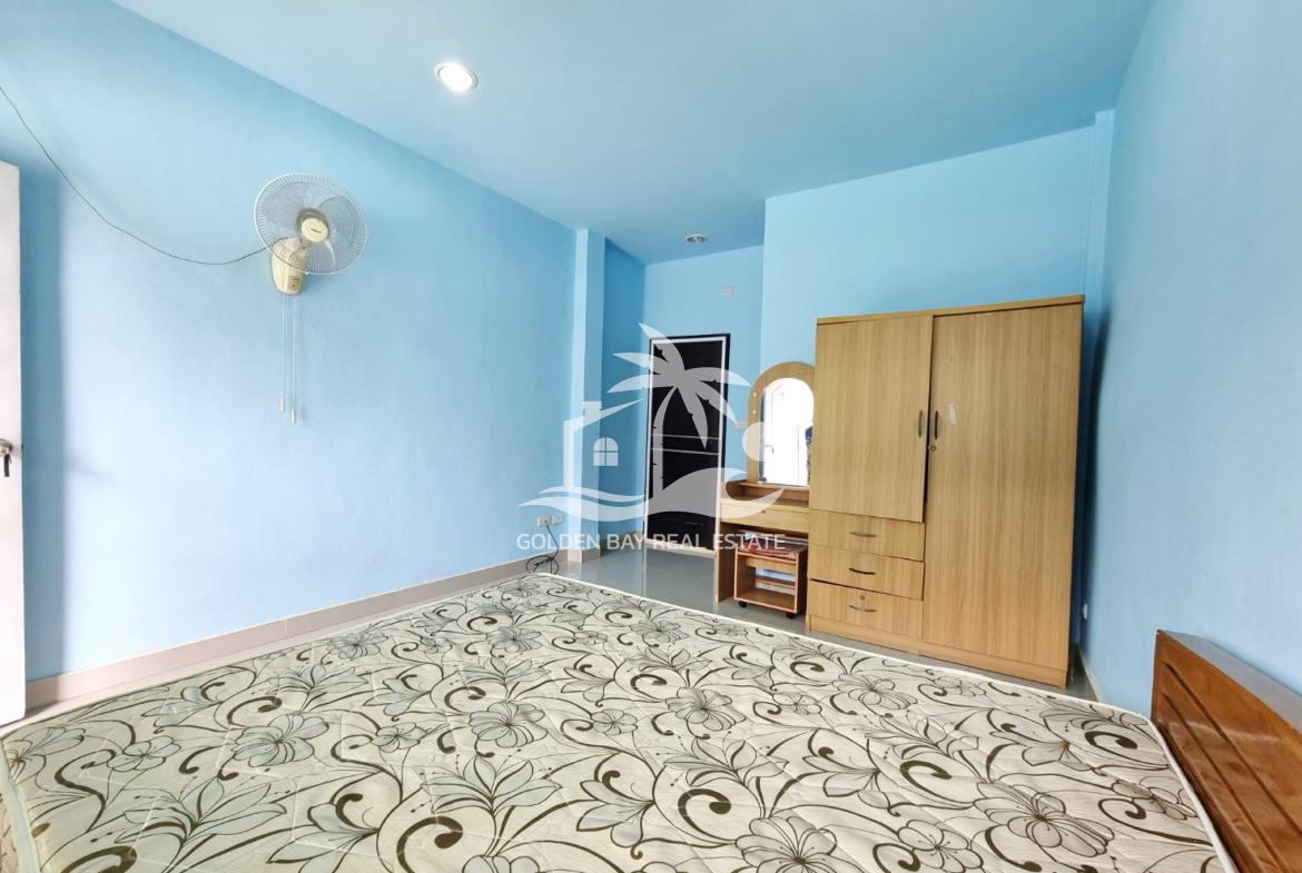 Apartment for Sale in Thepprasit – Jomtien