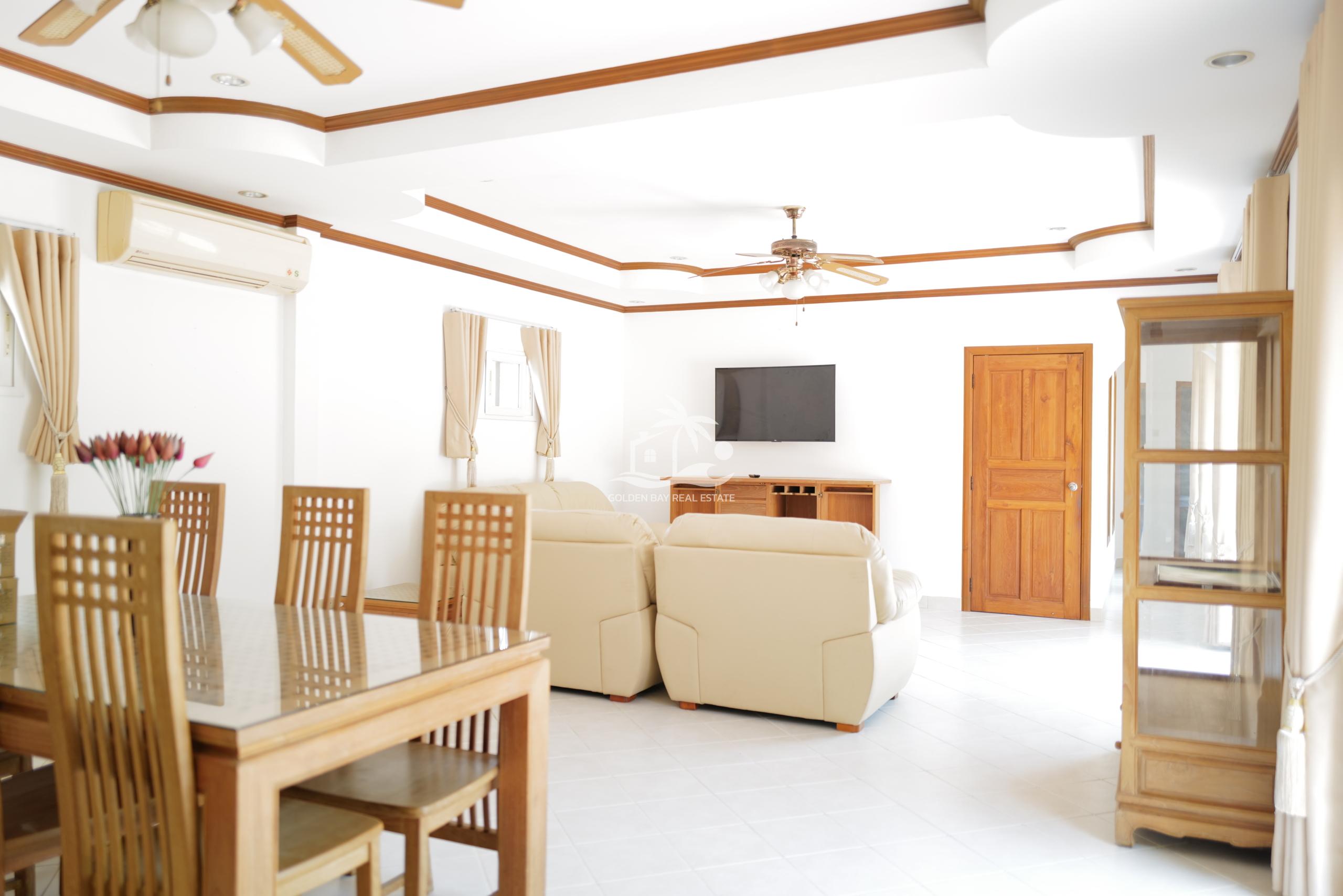 9 Nirvana Pool Villa – East Pattaya