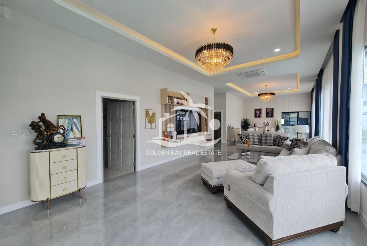 Pool Villa at Soi Siam – East Pattaya