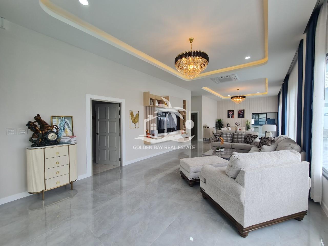 Pool Villa at Soi Siam – East Pattaya