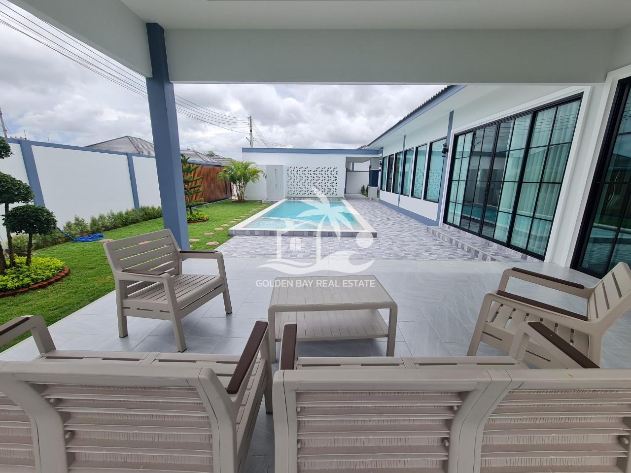 Pool Villa at Soi Siam – East Pattaya