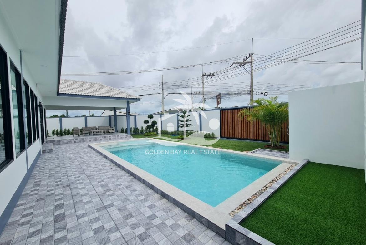 Pool Villa at Soi Siam – East Pattaya