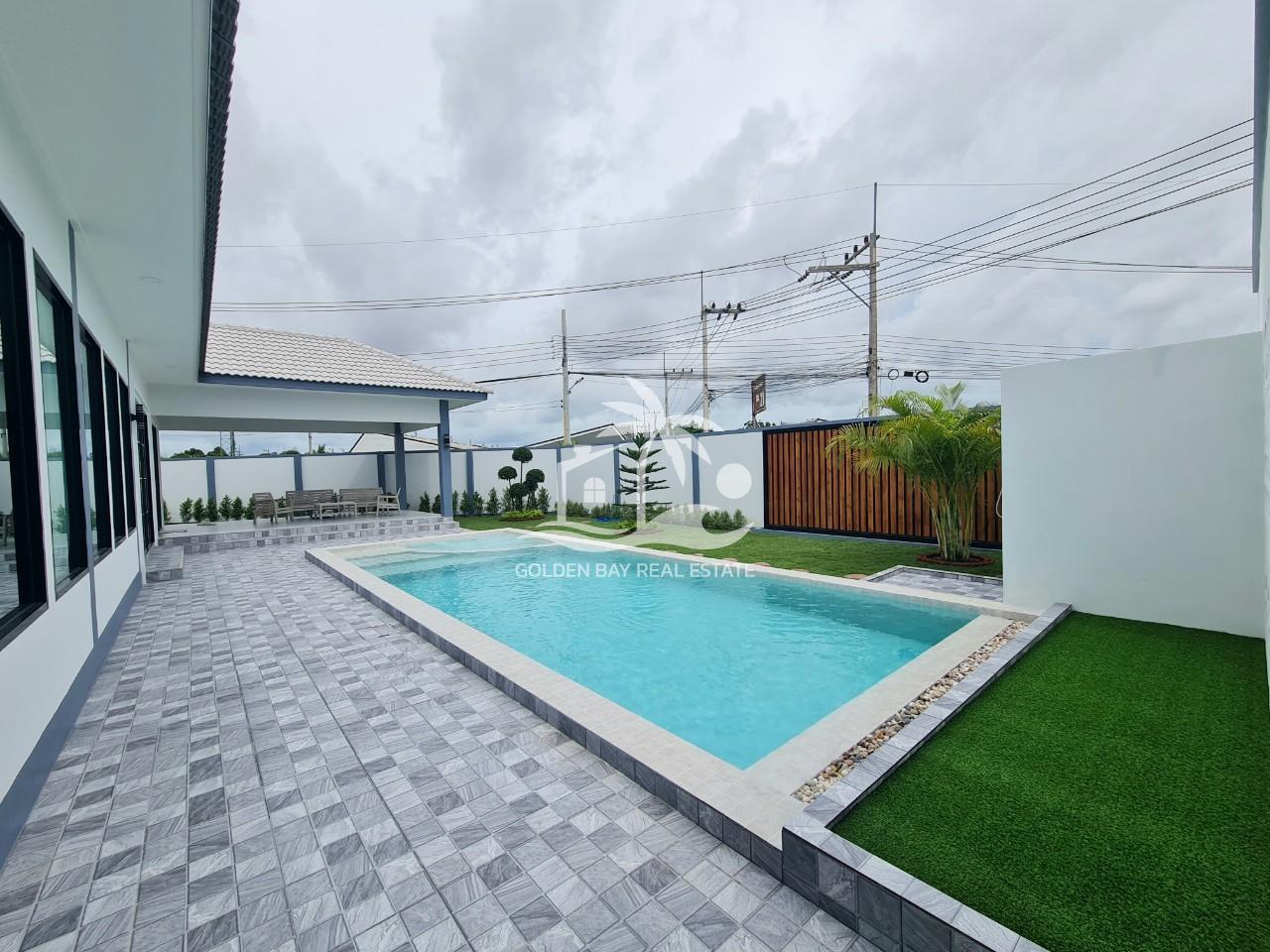 Pool Villa at Soi Siam – East Pattaya